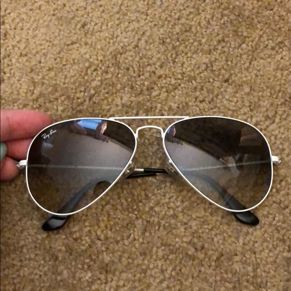 White ray ban glasses